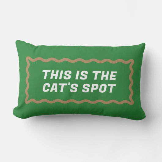 緑と茶色の波状枠猫のスポット ランバークッション (正面)