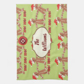 緑と赤のジンジャーブレッド・パレード キッチンタオル (縦)
