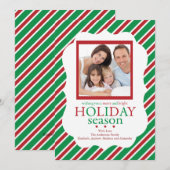 緑と赤のストライプ フェスティブ ホリデー フォト カード (正面/裏面)