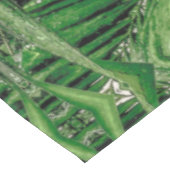 緑と雨粒パターン テーブルクロス (アングル)