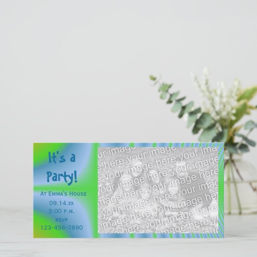 緑と青の絞り染めパーティの招待状フォトカード (スタンド正面)