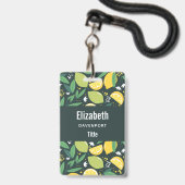 緑と黄色のレモンとライムのフルーツパターン バッジ (ストラップ付き裏面)