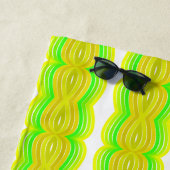 緑と黄色の姿8リボンパターンアート ビーチタオル (インサイチュ)