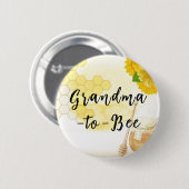 緑と黄色の花が咲き誇る明るくてかわいいハチミツ 缶バッジ (正面&裏面)