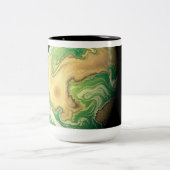 緑と黄金の茶色の惑星 ツートーンマグカップ (中央)