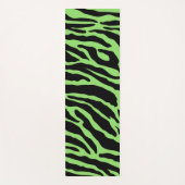 緑と黒のアニマルプリントストライプ ヨガマット (正面)