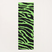 緑と黒のアニマルプリントストライプ ヨガマット (裏面)