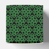 緑と黒のケルトのシールドノット フェイバーボックス (上部)