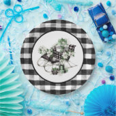 緑と黒のバッファローチェックそり及びパッケージ ペーパープレート (パーティー)