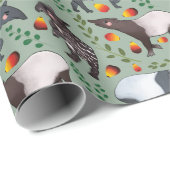 緑と黒のマラヤ語のタピアの動物柄 ラッピングペーパー (ロールコーナー)