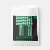 緑と黒の模様で、中央に木がある フェイバーバッグ (正面)