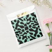 緑と黒の毒ダーツカエル フェイバーバッグ (封をした状態)