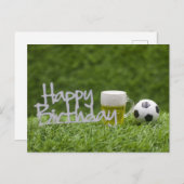 緑にハッピーバースデー語が付いたサッカーボール ポストカード (正面/裏面)