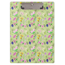 緑に繊細な水色の野花