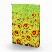 緑に美しい黄色い花抽象芸術 フォトブロック (右)