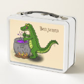 緑のおもしろいアリゲーター料理 メタルランチボックス (裏面)