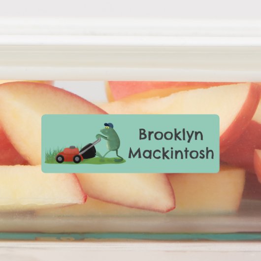 緑のおもしろいカエルの芝刈りパーソナライズされた漫画 ラベル (貼付)