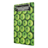 緑のりんごが付いているパターン ミニクリップボード (アングル2)