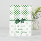 緑のりんごの白い水玉模様のブライダルシャワーの招待 招待状 (スタンド正面)
