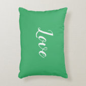 緑のアクセントかわいらし枕に「愛」 アクセントクッション (正面(垂直))