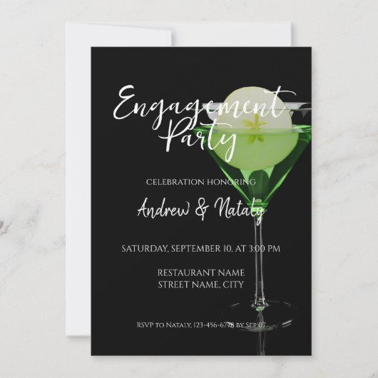 緑のアップルティーニコクテールとリンゴのスライス 招待状 (正面)