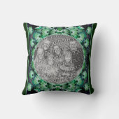 緑のアフリカのデイジーの花のフレームあなたの写真を追加 クッション (裏面)