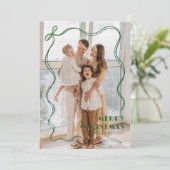 緑のエレガントリボン家族の写真メリークリスマス シーズンカード (スタンド正面)