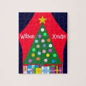 緑のクリスマスツリーと青いカーテン: ジグソーパズル (縦)