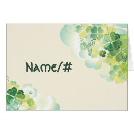 緑のクローバーおよび蝶コーナーのテーブルカード