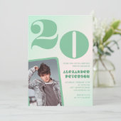 緑のグラデーション 20歳の誕生日招待状 男の子の写真 招待状 (スタンド正面)
