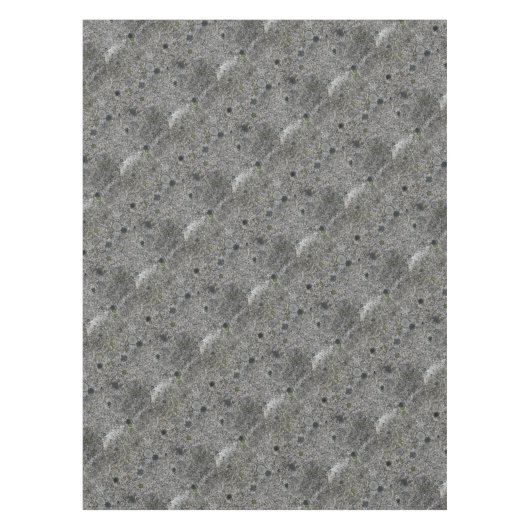 緑のコケが付いている地質学の花こう岩の石 テーブルクロス (正面)