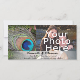 緑のコケと豊かな孔雀の羽 セーブザデート