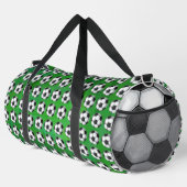 緑のサッカーパターン ダッフルバッグ (右コーナー)
