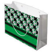 緑のサッカーボールを個人化して下さい ラージペーパーバッグ (裏面アングル)
