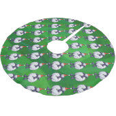 緑のサンタの帽子のかわいいヒツジ ブラッシュドポリエステルツリースカート (アングル)