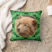 緑のシダのフレーム独自のペットの写真を作成 クッション (ブランケット)