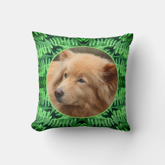 緑のシダのフレーム独自のペットの写真を作成 クッション (正面)