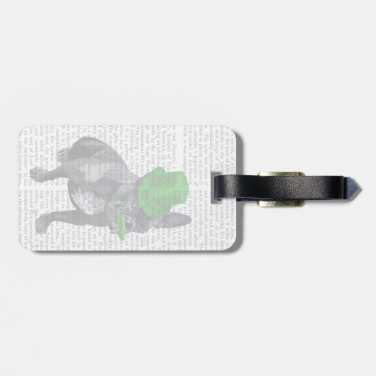緑のシルクハットおよび口ひげを持つフレンチ・ブルドッグ ラゲッジタグ (裏面横)