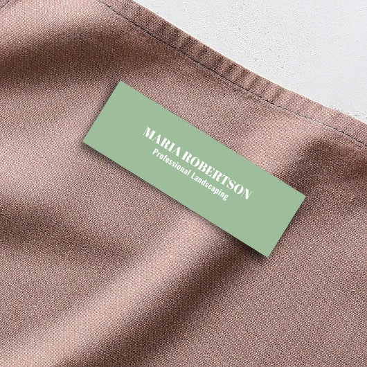 緑のシンプルな社員名札テンプレート 名札