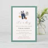 緑のシンプルフレーム男の子の服ベビーシャワー 招待状 (スタンド正面)