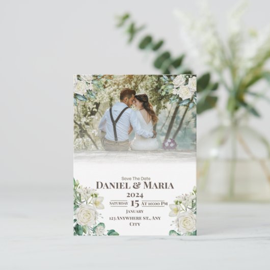 緑のシンプル写真付き日付表の保存 案内ポストカード (スタンド正面)