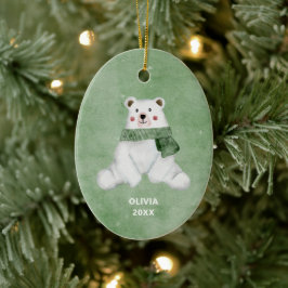 緑のスカーフを着たホッキョクグマのクリスマス セラミックオーナメント