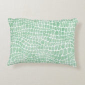 緑のスタイリッシュ水色ワニの皮膚パターン アクセントクッション (裏面)