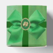 緑のステンドグラス フェイバーボックス (上部)
