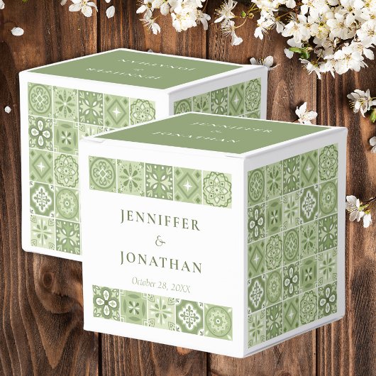 緑のスペインのタイル優先ボックス フェイバーボックス