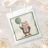 緑のセーターベアと秋の格子模様のスカーフ フェイバーバッグ (クリップ留めされた状態)