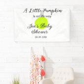 緑のネオンカボチャの小さなカボチャが進んでいる 横断幕 (インサイチュ)