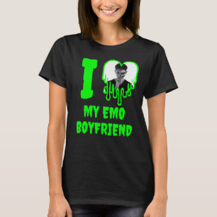緑のハート写真を滴らせる私のEmoボーイフレンドが大好き Tシャツ