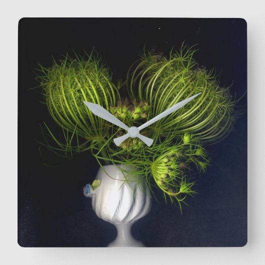 緑のハート（黒） スクエア壁時計 (正面)