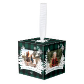 緑のバッファロープライド素朴松の木の家族の写真 キューブオーナメント (正面アングル)